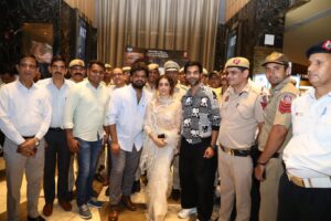 Rajkumar Rao, Sanya Malhotra and Sailesh Kolanu pose with Delhi cops