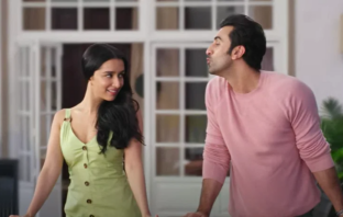 Shraddha Kapoor and Ranbir Kapoor look from Tu Jhoothi Main Makkaar teaser