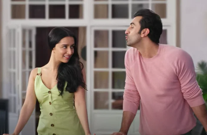 Shraddha Kapoor and Ranbir Kapoor look from Tu Jhoothi Main Makkaar teaser