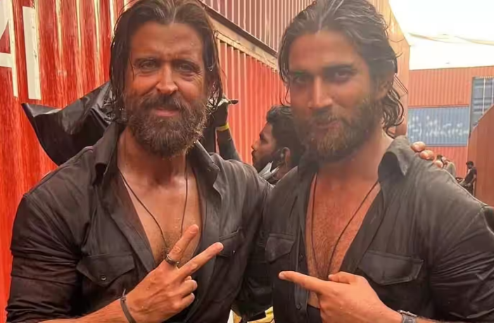 Hrithik Roshan's photo with his stuntman Mansoor Ali Khan