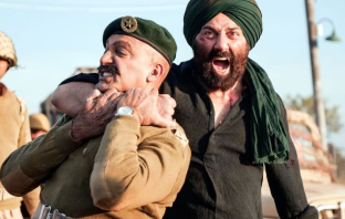 Sunny Deol angry sequence in Gadar 2