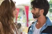 Kriti Sanon and Shahid Kapoor in Teri Baaton mein aisa Uljha Jiya trailer